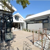 Melba - Plants to accent the deck